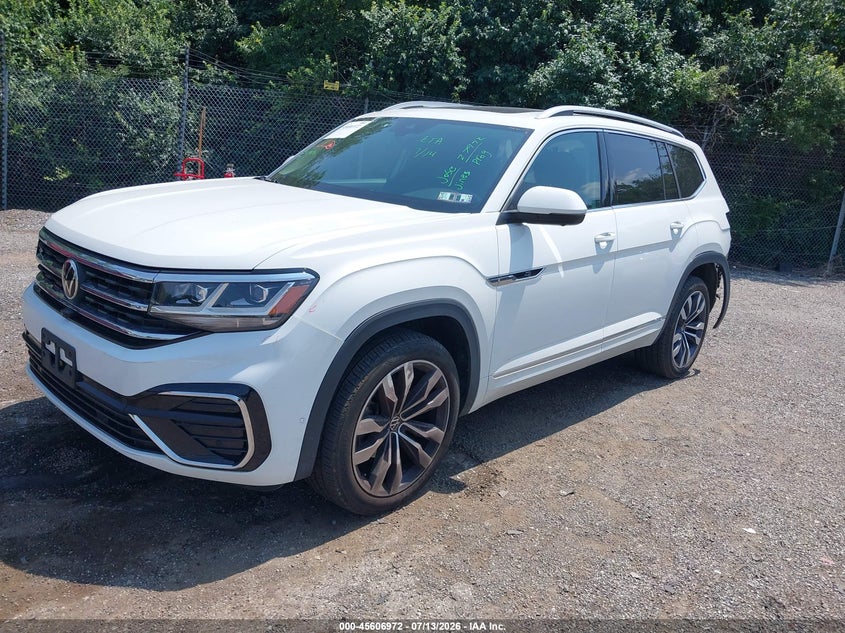 2021 Volkswagen Atlas VIN 1V2FR2CA6MC543873 IAAI salvage auction — REAR END, Salvage (Pennsylvania), sold $8,900 on 2026-08-21 (photo 2)