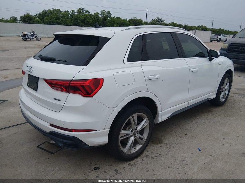 2020 Audi Q3 VIN WA1DECF30L1006136 IAAI salvage auction — FRONT END, Original (Texas), sold $9,850 on 2026-08-16 (photo 4)