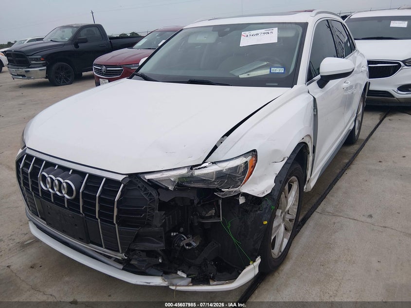 2020 Audi Q3 VIN WA1DECF30L1006136 IAAI salvage auction — FRONT END, Original (Texas), sold $9,850 on 2026-08-16 (photo 6)