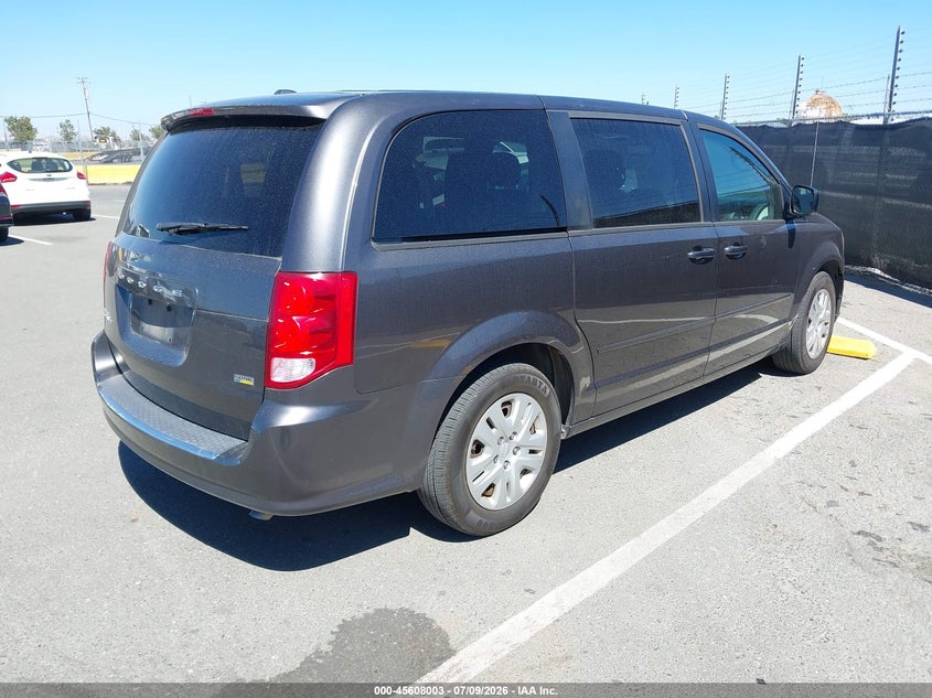 2017 Dodge Grand caravan VIN 2C4RDGBG0HR827979 IAAI salvage auction — NORMAL WEAR, Sf97 (California), sold $11,250 on 2026-07-30 (photo 4)