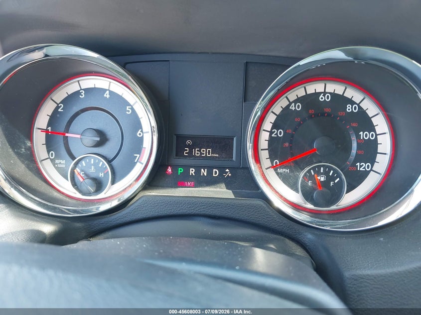 2017 Dodge Grand caravan VIN 2C4RDGBG0HR827979 IAAI salvage auction — NORMAL WEAR, Sf97 (California), sold $11,250 on 2026-07-30 (photo 7)