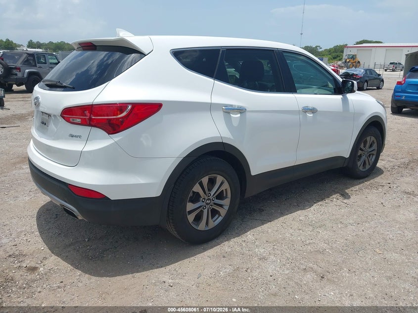 2016 Hyundai Santa fe VIN 5XYZT3LB8GG356178 IAAI salvage auction — NORMAL WEAR, Clear (Florida), sold $2,000 on 2026-07-16 (photo 4)