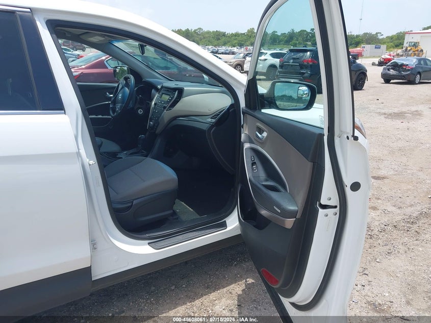 2016 Hyundai Santa fe VIN 5XYZT3LB8GG356178 IAAI salvage auction — NORMAL WEAR, Clear (Florida), sold $2,000 on 2026-07-16 (photo 5)