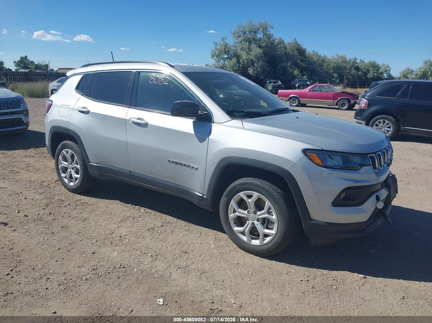 2024 Jeep Compass VIN 3C4NJDBN2RT110342 IAAI salvage auction — LEFT FRONT, Salvage Title, sold $9,500 on 2026-07-30 (photo 1)