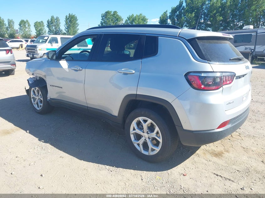 2024 Jeep Compass VIN 3C4NJDBN2RT110342 IAAI salvage auction — LEFT FRONT, Salvage Title, sold $9,500 on 2026-07-30 (photo 3)
