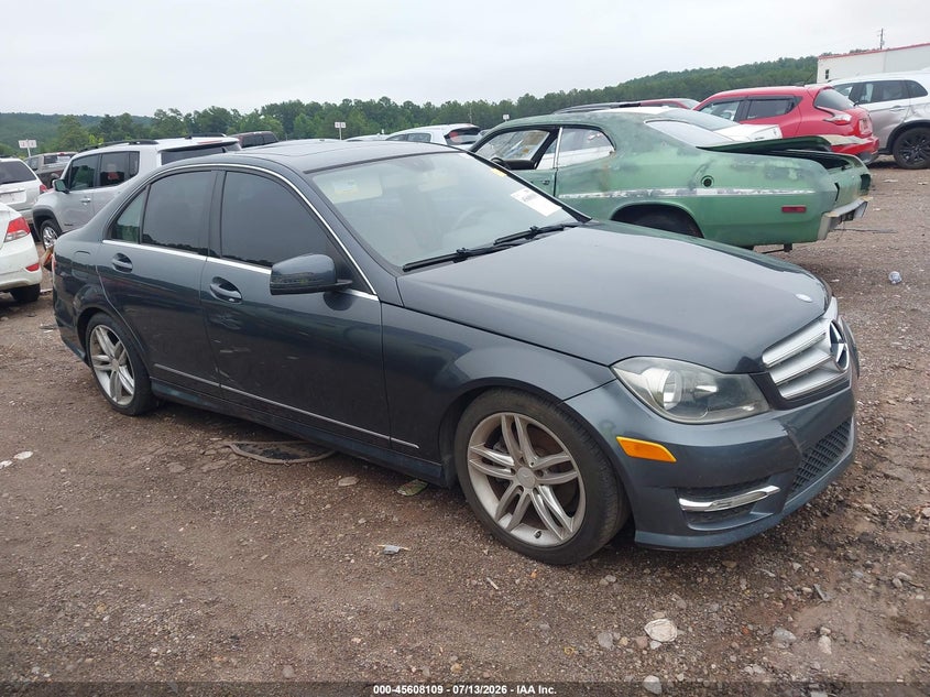 2013 Mercedes-benz C-klasse VIN WDDGF4HB4DR247426 IAAI salvage auction — NO DAMAGE, Clear (Alabama), sold $25 on 2026-07-22 (photo 1)
