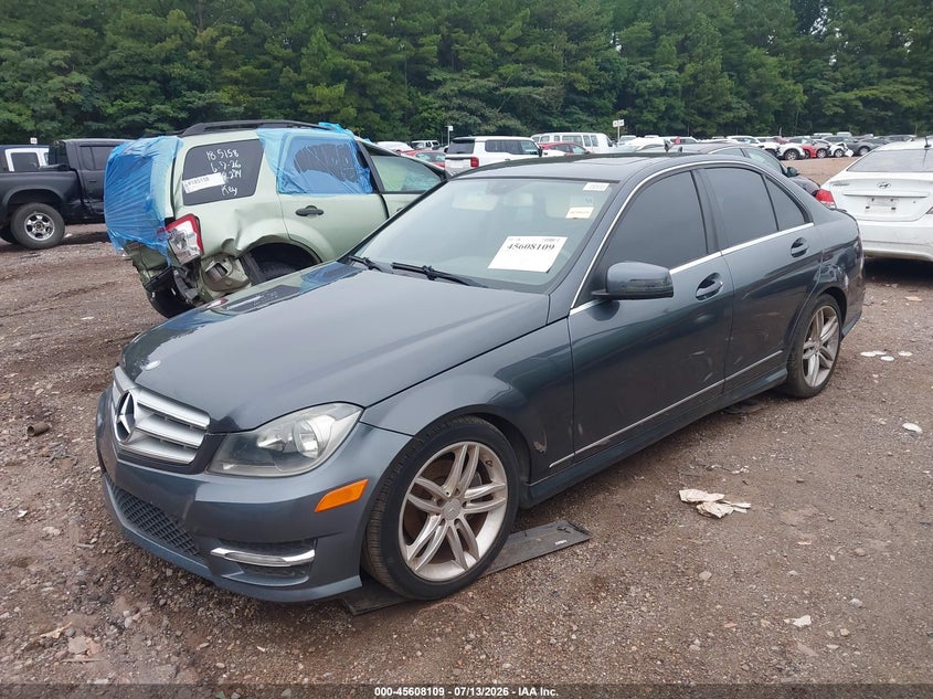 2013 Mercedes-benz C-klasse VIN WDDGF4HB4DR247426 IAAI salvage auction — NO DAMAGE, Clear (Alabama), sold $25 on 2026-07-22 (photo 2)