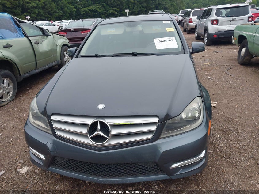 2013 Mercedes-benz C-klasse VIN WDDGF4HB4DR247426 IAAI salvage auction — NO DAMAGE, Clear (Alabama), sold $25 on 2026-07-22 (photo 6)