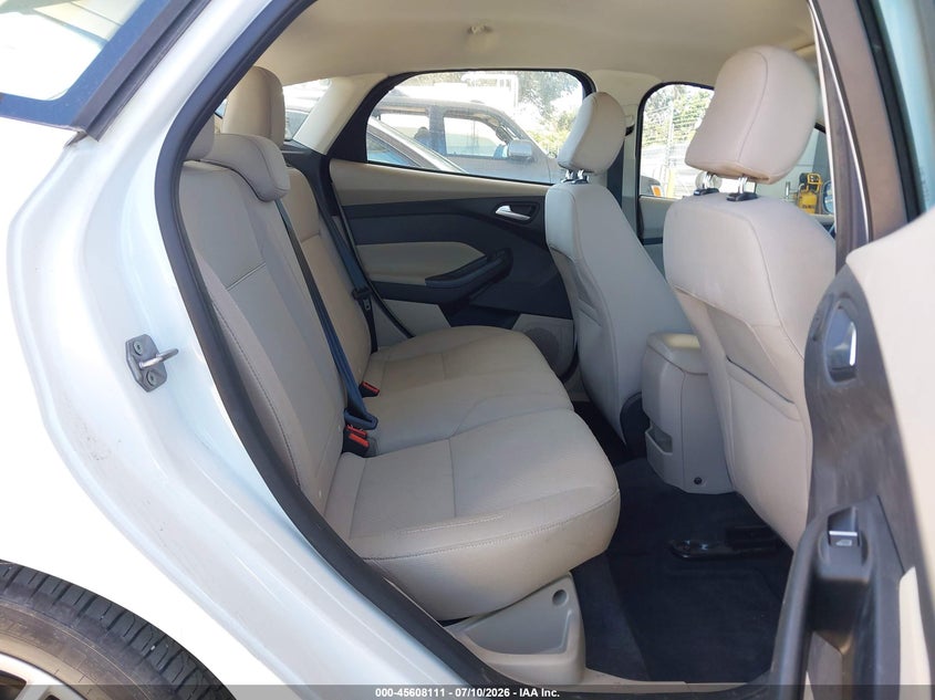 2018 Ford Focus VIN 1FADP3R40JL296129 IAAI salvage auction — NORMAL WEAR, Sf97 (California), sold $7,950 on 2026-08-27 (photo 8)
