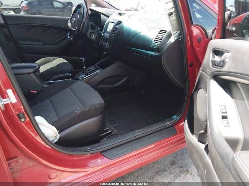 2017 Kia Forte VIN 3KPFL4A73HE127445 IAAI salvage auction — FRONT & REAR, Salvage Title, sold $450 on 2026-08-27 (photo 5)