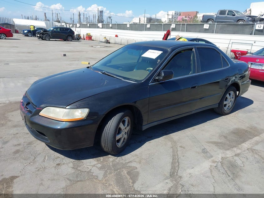 2000 Honda Accord VIN JHMCG5679YC014692 IAAI salvage auction — FRONT END, Clear - Dealer Only (California), sold $225 on 2026-07-29 (photo 2)