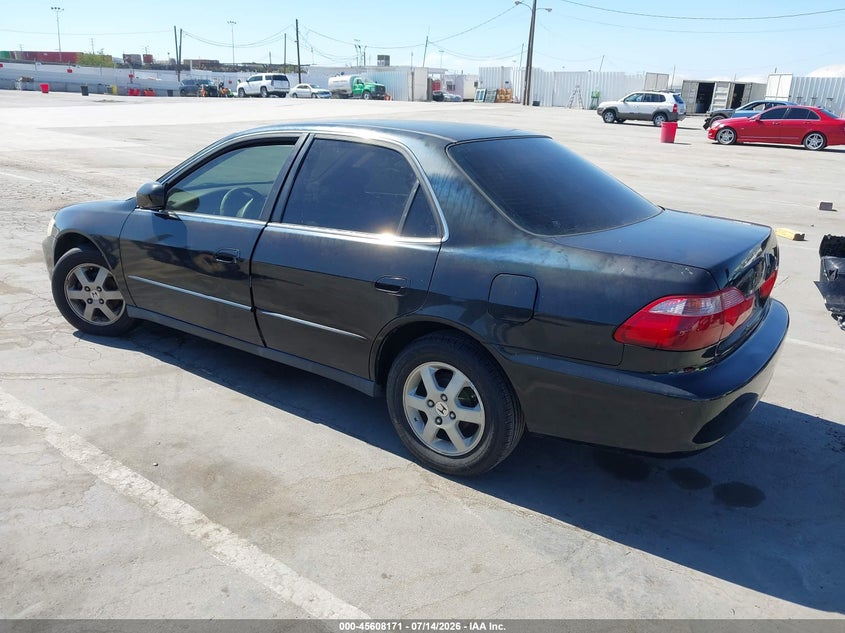 2000 Honda Accord VIN JHMCG5679YC014692 IAAI salvage auction — FRONT END, Clear - Dealer Only (California), sold $225 on 2026-07-29 (photo 3)