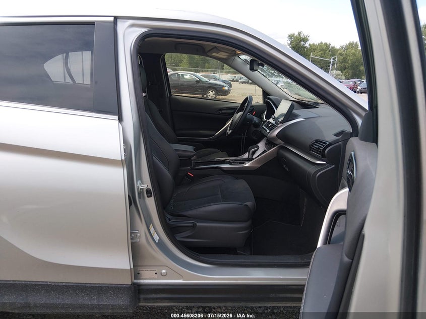 2025 Mitsubishi Eclipse cross VIN JA4ATWAA0SZ034891 IAAI salvage auction — LEFT SIDE, Enterprise Vehicles Clear Only (Colorado), sold $6,100 on 2026-07-18 (photo 5)