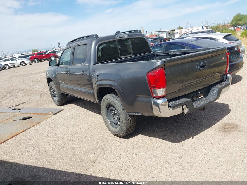 2018 Toyota Tacoma VIN 5TFAX5GN4JX129141 IAAI salvage auction — FRONT & REAR, Clear (Florida), sold $7,100 on 2026-07-30 (photo 3)