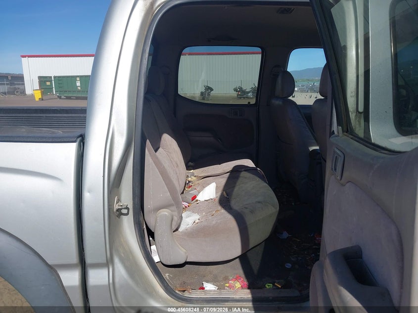 2002 Toyota Tacoma VIN 5TEGN92N62Z085815 IAAI salvage auction — NORMAL WEAR, Salvage (Idaho), sold $2,100 on 2026-07-28 (photo 8)