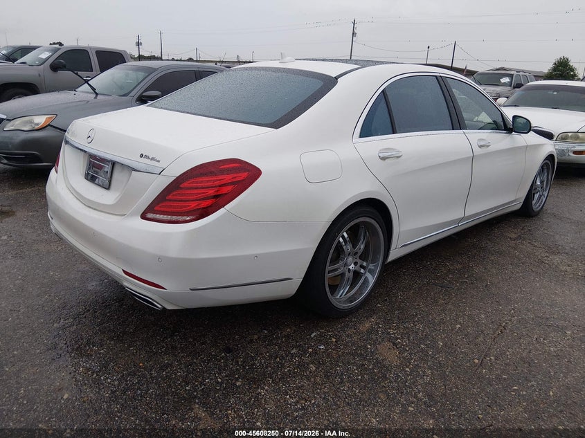 2015 Mercedes-benz S class VIN WDDUG8CB0FA070406 IAAI salvage auction — NORMAL WEAR, Original (Texas), sold $5,550 on 2026-08-05 (photo 4)