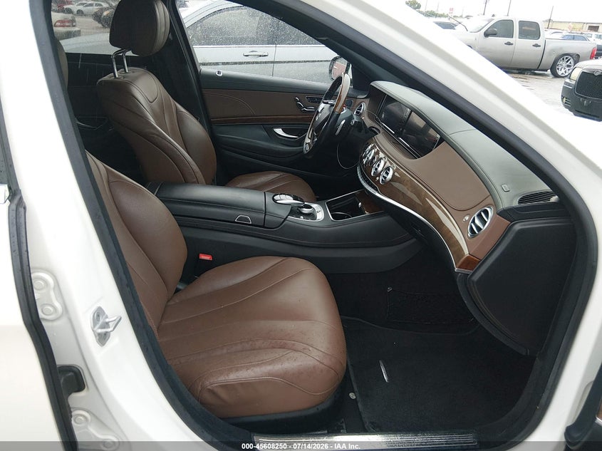 2015 Mercedes-benz S class VIN WDDUG8CB0FA070406 IAAI salvage auction — NORMAL WEAR, Original (Texas), sold $5,550 on 2026-08-05 (photo 5)