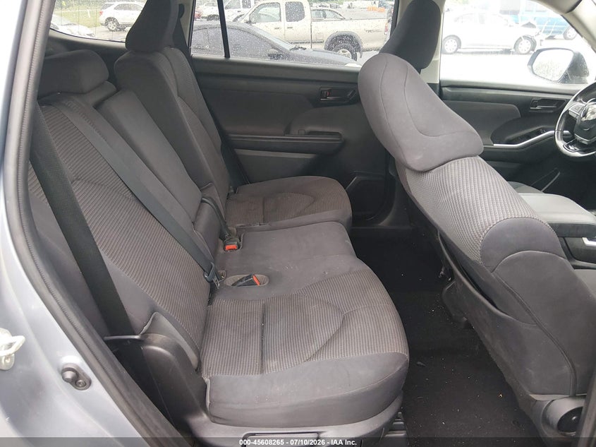 2020 Toyota Highlander VIN 5TDBZRBH2LS038059 IAAI salvage auction — FRONT END, Clear (Missouri), sold $9,075 on 2026-07-16 (photo 8)