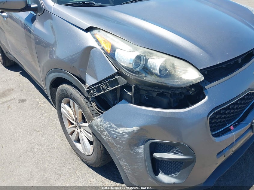 2018 Kia Sportage VIN KNDPM3AC4J7423864 IAAI salvage auction — RIGHT SIDE, Salvage Title, sold $2,100 on 2026-07-29 (photo 6)