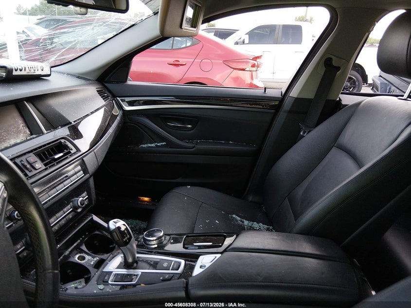 2014 BMW 5er VIN WBA5A5C52ED500259 IAAI salvage auction — RIGHT SIDE, Salvage Title, sold $1,500 on 2026-08-12 (photo 5)