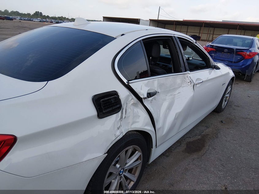 2014 BMW 5er VIN WBA5A5C52ED500259 IAAI salvage auction — RIGHT SIDE, Salvage Title, sold $1,500 on 2026-08-12 (photo 6)