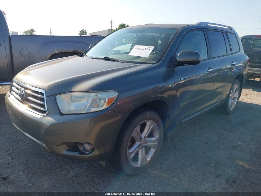 2008 Toyota Highlander VIN JTEDS42A582038652 IAAI salvage auction — NORMAL WEAR, Clear (Oklahoma), sold $1,600 on 2026-07-28 (photo 2)