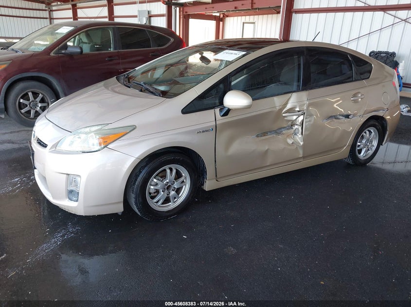 2010 Toyota Prius VIN JTDKN3DU8A1005211 IAAI salvage auction — SIDE, Salvage (California), sold $825 on 2026-07-28 (photo 2)