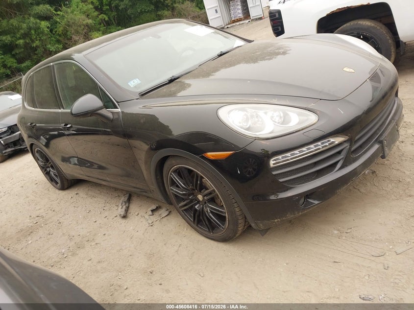 2013 Porsche Cayenne VIN WP1AB2A22DLA83461 IAAI salvage auction — NORMAL WEAR, Clear (Massachusetts), sold $25 on 2026-07-21 (photo 1)