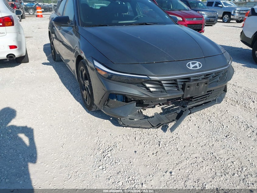 2026 Hyundai Elantra VIN KMHLM4DG6TU121057 IAAI salvage auction — RIGHT FRONT, Enterprise Vehicles Clear Only (Illinois), sold $11,600 on 2026-07-29 (photo 6)