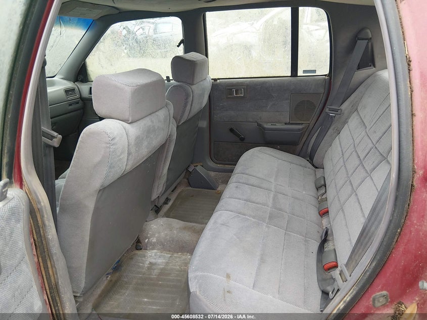 1995 Plymouth Acclaim VIN 1P3AA4638SF574792 IAAI salvage auction — NORMAL WEAR, Clear (Mississippi), sold $50 on 2026-07-22 (photo 8)