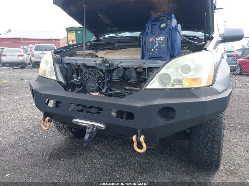 2004 Lexus Gx 470 VIN JTJBT20X840030889 IAAI salvage auction — NORMAL WEAR, Clear (Virginia), sold $1,000 on 2026-07-21 (photo 6)
