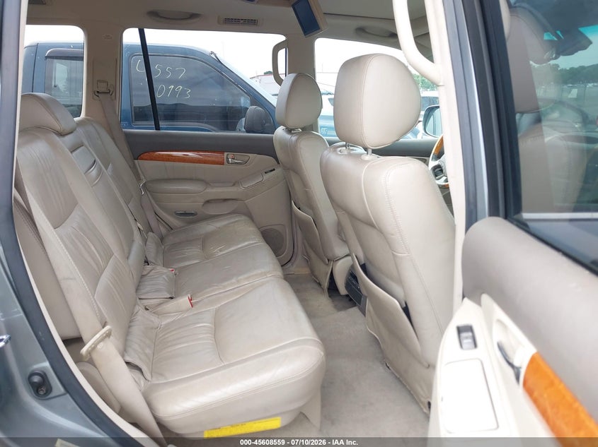 2004 Lexus Gx 470 VIN JTJBT20X840030889 IAAI salvage auction — NORMAL WEAR, Clear (Virginia), sold $1,000 on 2026-07-21 (photo 8)