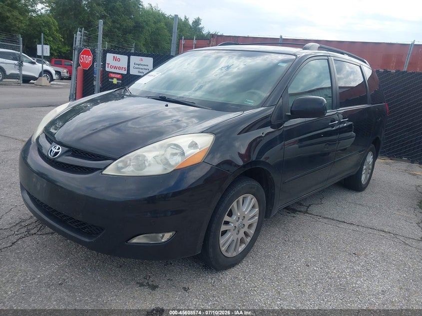 2010 Toyota Sienna VIN 5TDDK4CC8AS028605 IAAI salvage auction — NORMAL WEAR, Clear (Missouri), sold $1,100 on 2026-07-22 (photo 2)