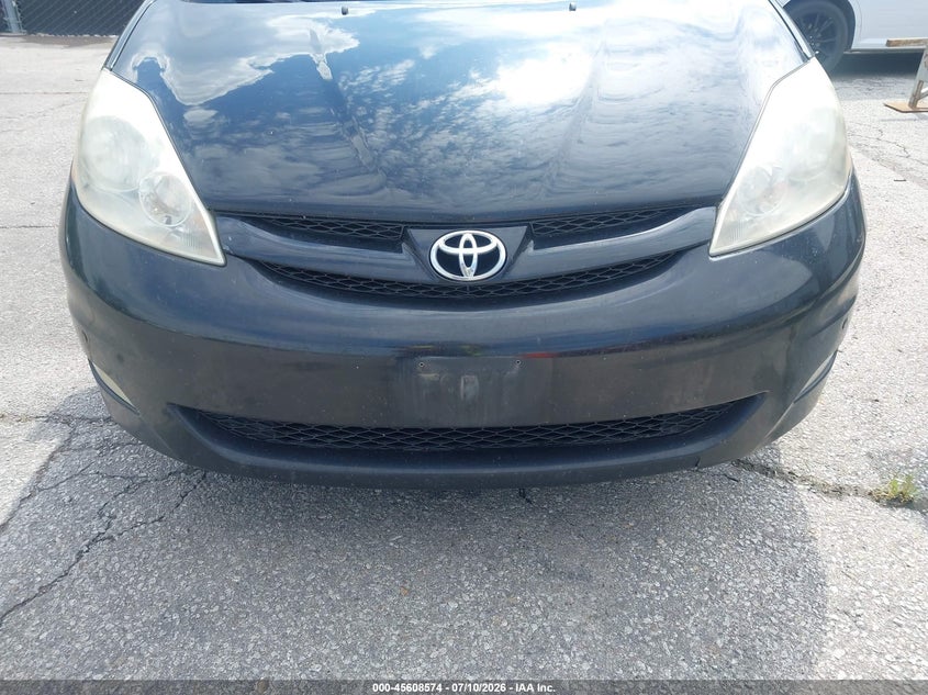 2010 Toyota Sienna VIN 5TDDK4CC8AS028605 IAAI salvage auction — NORMAL WEAR, Clear (Missouri), sold $1,100 on 2026-07-22 (photo 6)
