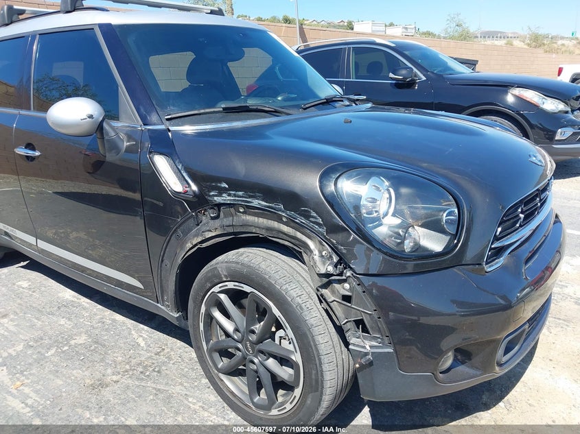 2016 Mini Countryman VIN WMWZC3C52GWT10954 IAAI salvage auction — RIGHT FRONT, Wait Title, sold $1,575 on 2026-08-12 (photo 6)