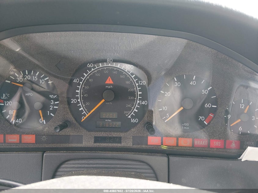1996 Mercedes-benz S class VIN WDBGA32E2TA289773 IAAI salvage auction — NORMAL WEAR, Clear (Tennessee), sold $25 on 2026-07-29 (photo 7)