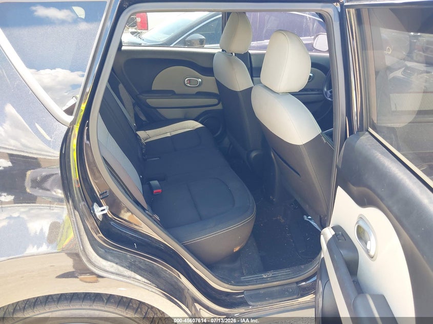 2016 Kia Soul VIN KNDJP3A55G7307080 IAAI salvage auction — NORMAL WEAR, Rebuilt -  Public Restricted (Oklahoma), sold $1,750 on 2026-07-22 (photo 8)