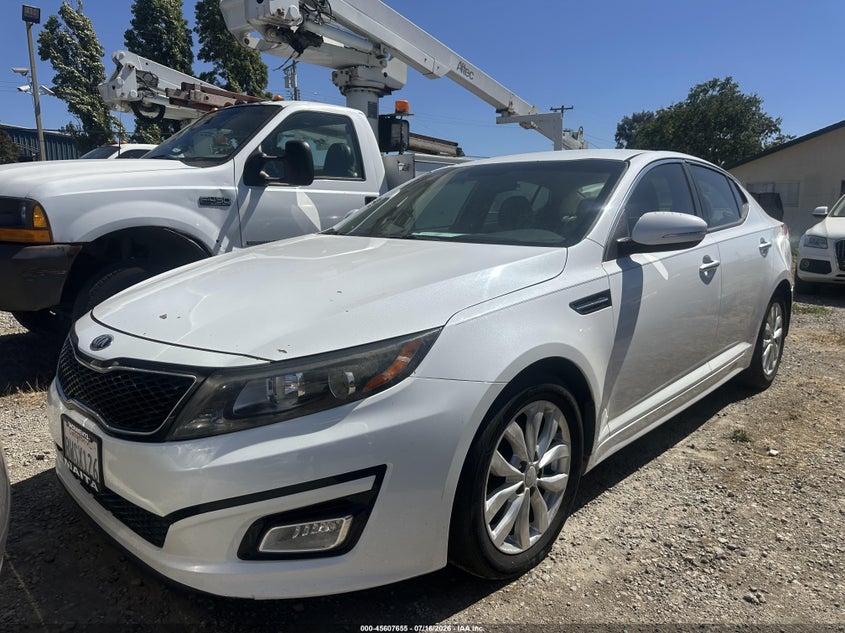 2015 Kia Optima VIN 5XXGN4A75FG403708 IAAI salvage auction — NORMAL WEAR, Clear - Dealer Only (California), sold $25 on 2026-07-27 (photo 2)