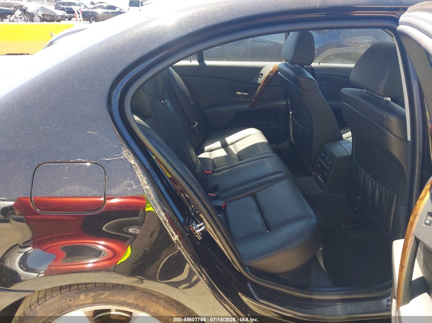 2007 BMW 5 series VIN WBANE53567CW67995 IAAI salvage auction — NORMAL WEAR, Clear - Dealer Only (California), sold $25 on 2026-07-23 (photo 8)