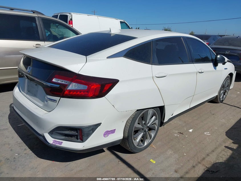 2018 Honda Clarity VIN JHMZC5F15JC023896 IAAI salvage auction — NORMAL WEAR, Clear - Dealer Only (California), sold $2,125 on 2026-07-23 (photo 4)