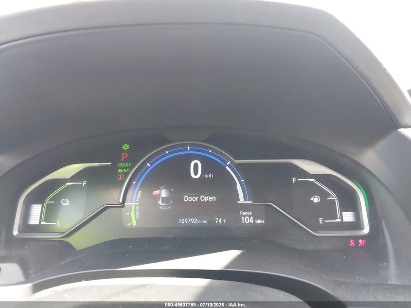 2018 Honda Clarity VIN JHMZC5F15JC023896 IAAI salvage auction — NORMAL WEAR, Clear - Dealer Only (California), sold $2,125 on 2026-07-23 (photo 7)