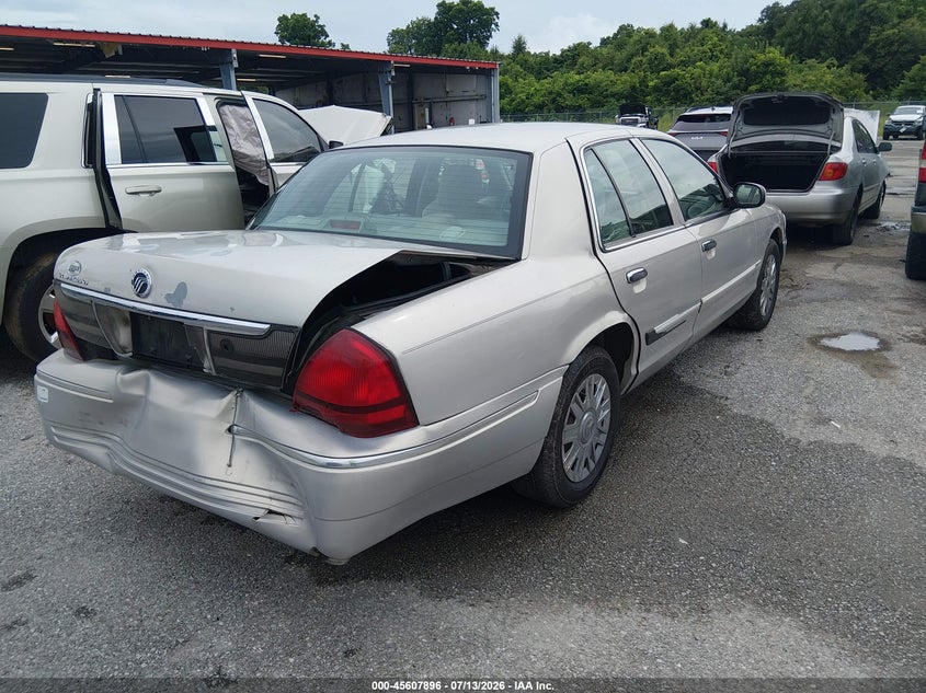 2007 Mercury Grand marquis VIN 2MEFM74V57X604974 IAAI salvage auction — REAR END, Salvage (Louisiana), sold $875 on 2026-08-01 (photo 4)