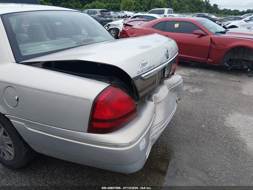 2007 Mercury Grand marquis VIN 2MEFM74V57X604974 IAAI salvage auction — REAR END, Salvage (Louisiana), sold $875 on 2026-08-01 (photo 6)
