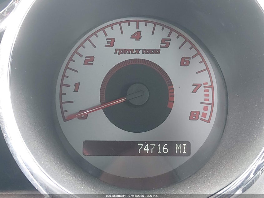 2008 Pontiac Solstice VIN 1G2MB35B18Y104005 IAAI salvage auction — RIGHT SIDE, Salvage (Nevada), sold $400 on 2026-07-31 (photo 7)