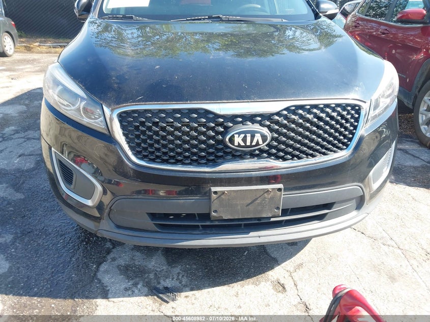 2016 Kia Sorento VIN 5XYPG4A32GG081744 IAAI salvage auction — NORMAL WEAR, Clear (Kansas), sold $825 on 2026-07-29 (photo 6)