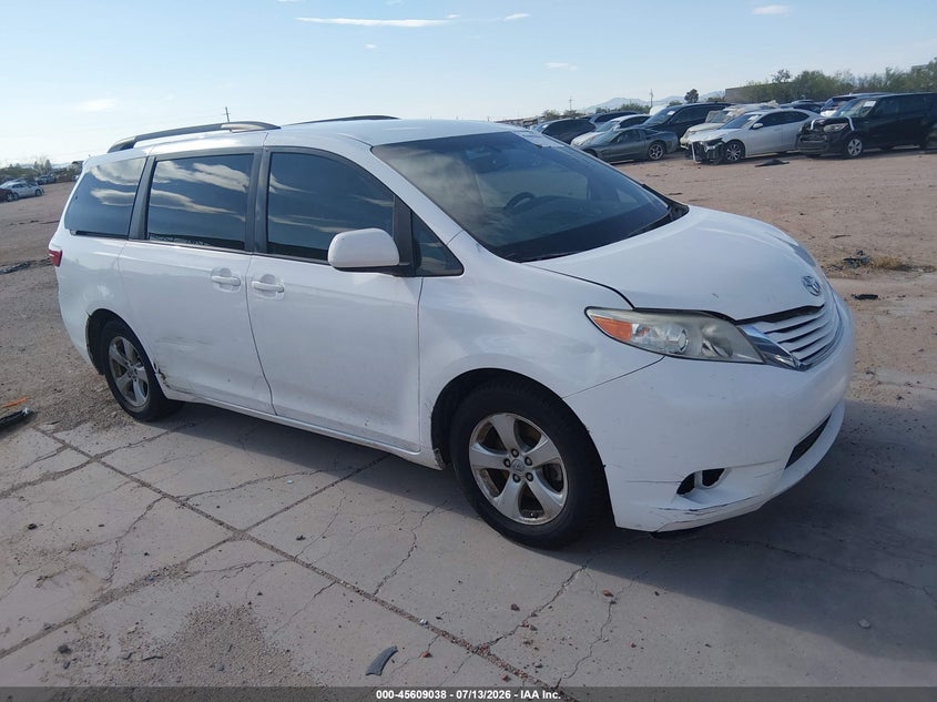 2017 Toyota Sienna VIN 5TDKZ3DC1HS793502 IAAI salvage auction — ENGINE DAMAGE, Salvage (Arizona), sold $1,325 on 2026-07-30 (photo 1)