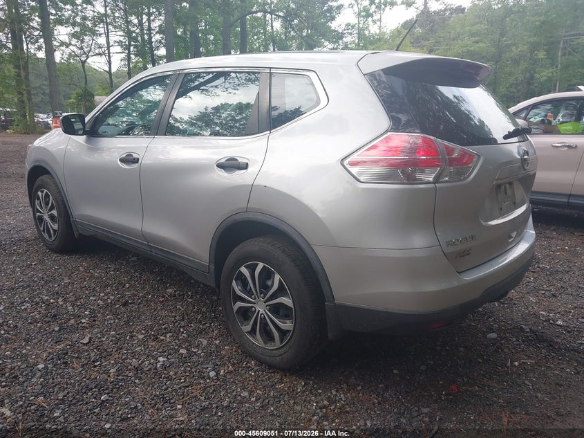 2016 Nissan Rogue VIN KNMAT2MV4GP661111 IAAI salvage auction — NORMAL WEAR, Clear (Virginia), sold $800 on 2026-07-28 (photo 3)