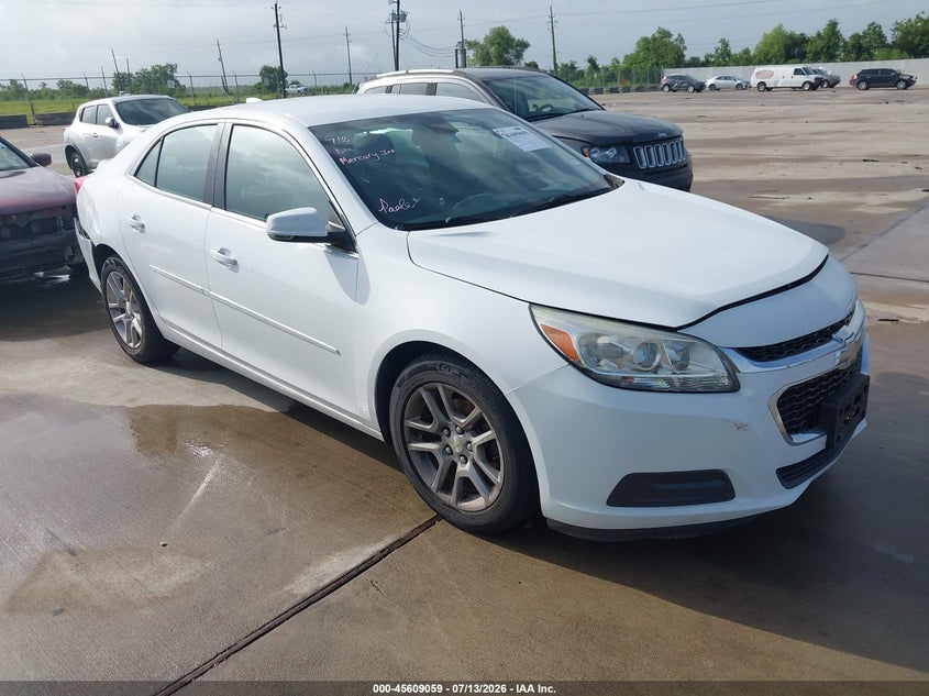2015 Chevrolet Malibu VIN 1G11C5SL1FF234260 IAAI salvage auction — REAR END, Salvage (Texas), sold $1,550 on 2026-07-31 (photo 1)