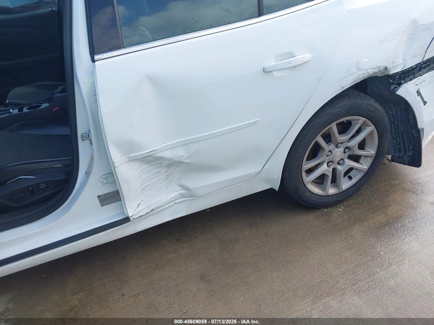 2015 Chevrolet Malibu VIN 1G11C5SL1FF234260 IAAI salvage auction — REAR END, Salvage (Texas), sold $1,550 on 2026-07-31 (photo 6)
