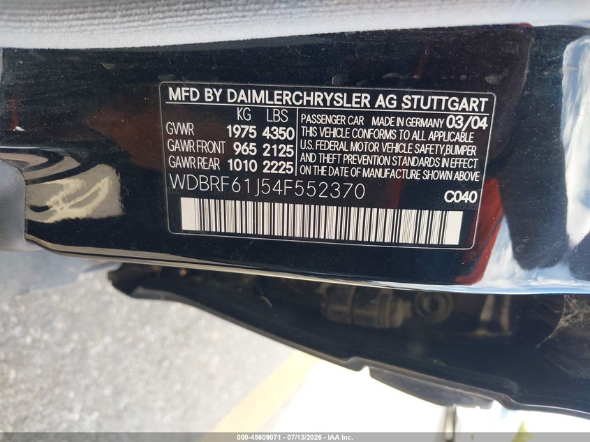 2004 Mercedes-benz C class VIN WDBRF61J54F552370 IAAI salvage auction — NORMAL WEAR, Clear - Dealer Only (California), sold $300 on 2026-08-18 (photo 9)